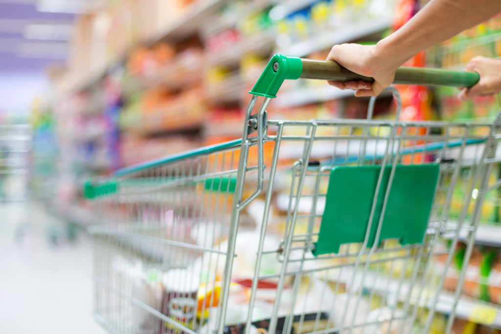 2026年9月の値上げをイメージした食品
